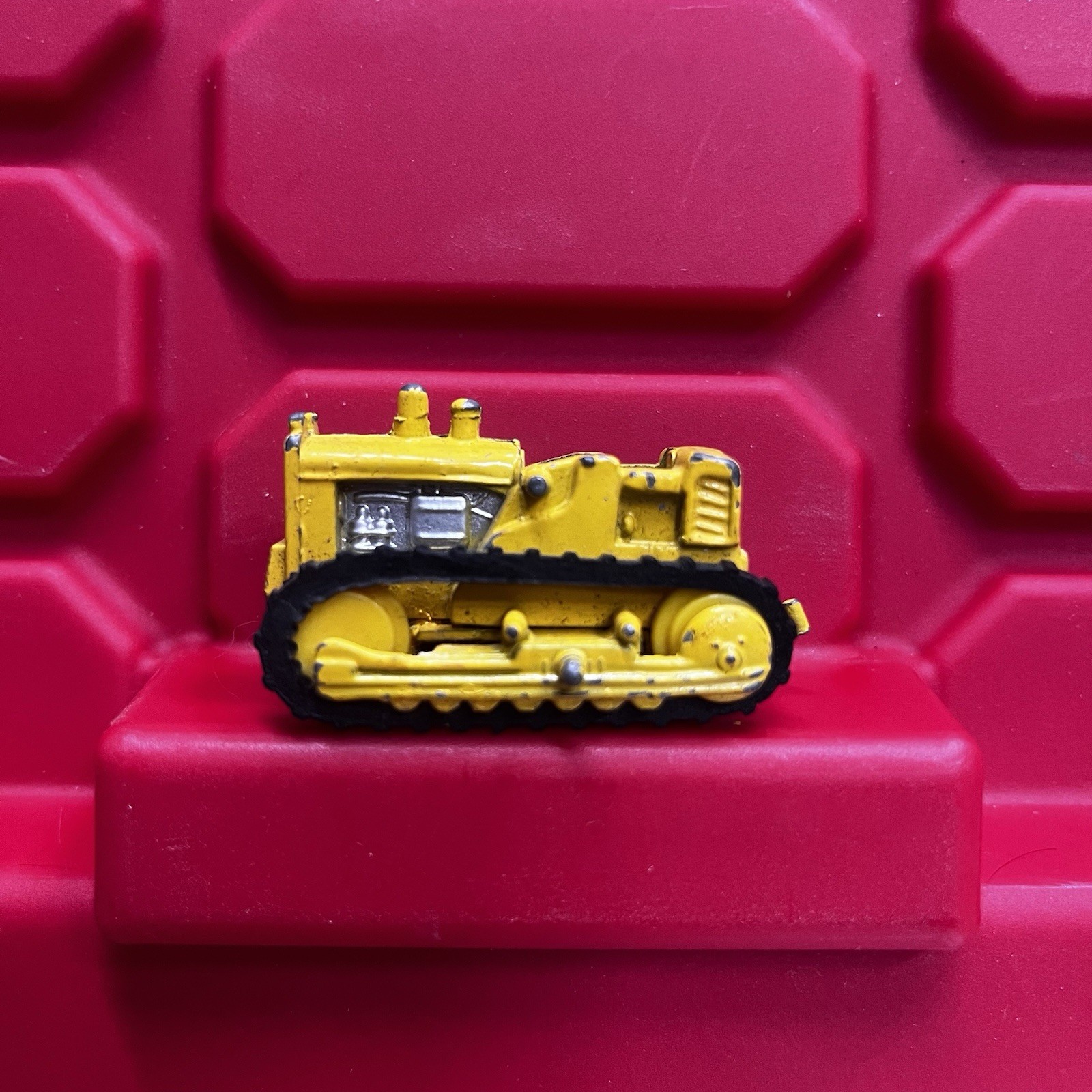 Mini Dinky No.94 Diecast 1/87 HO International Bulldozer Tractor Vintage 1968
