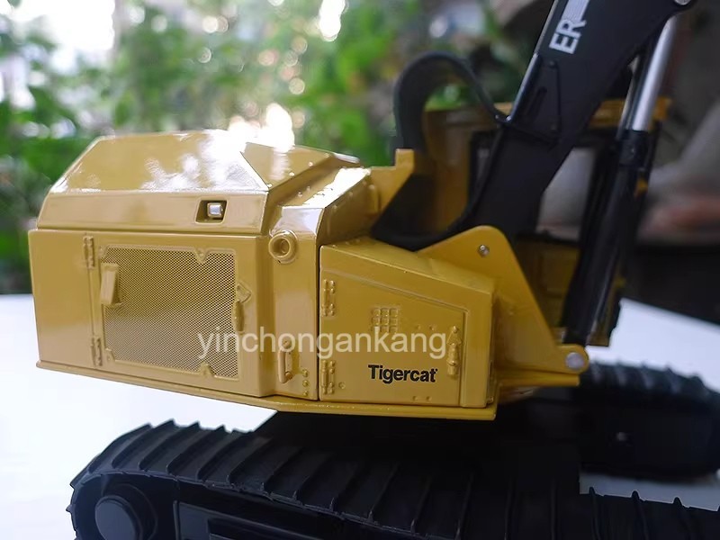 1:32 Tigercat FELLER 870C CV284