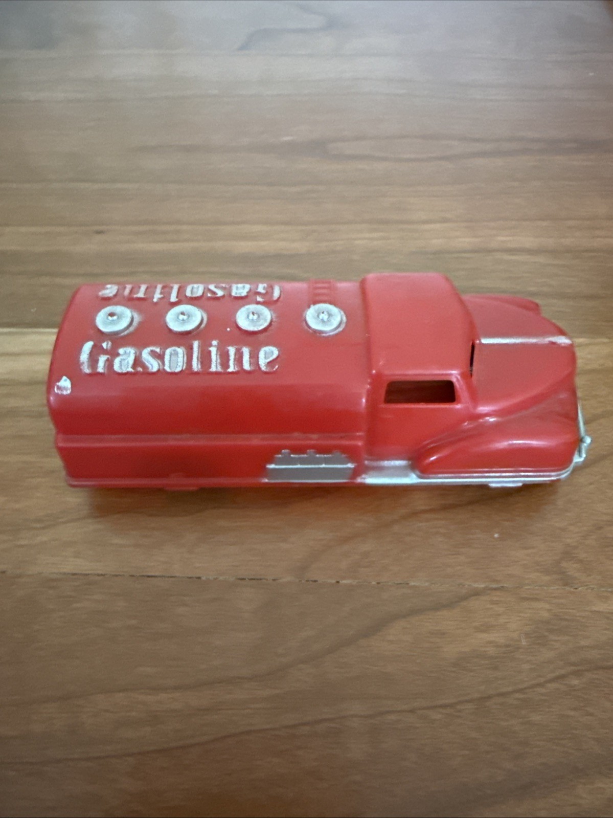 Vintage 1950s Renwal Red Plastic Toy Gas-Oil Delivery Tanker Truck USA 4”
