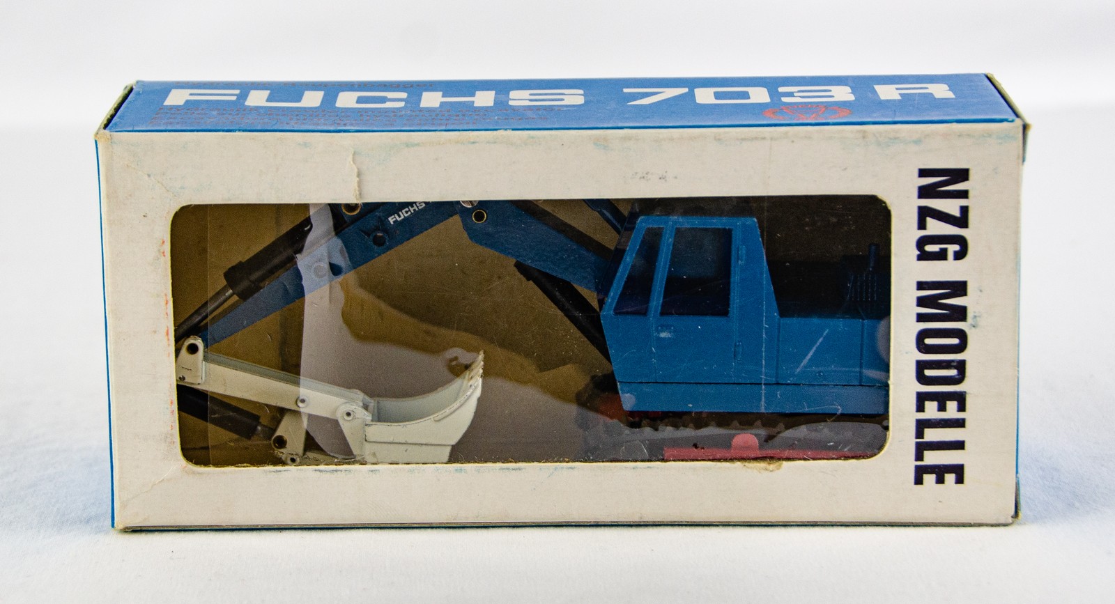 NZG 102 FUCHS 703R Hydraulik Bagger Excavator German 1:50 Scale Diecast Model