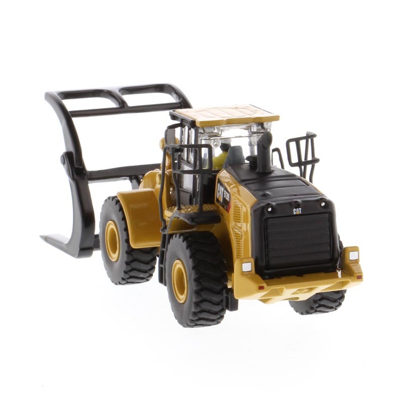 1/87 CAT Caterpillar 972M Wheel Loader w/ Log Fork – HO Series Diecast 85950