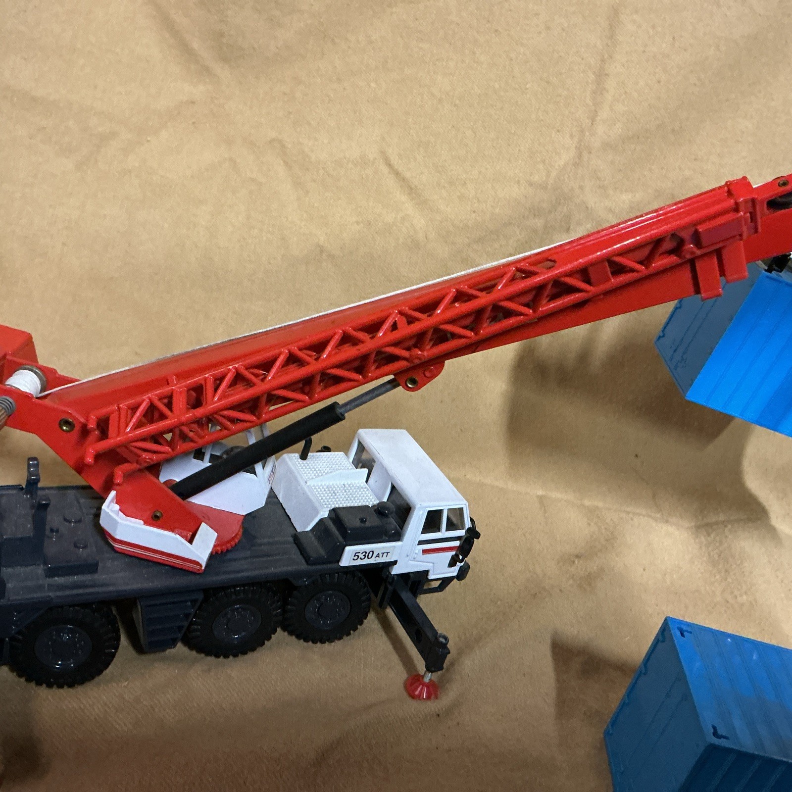 JOAL PPM 530 ATT MOBILE CRANE/P&H Rail Car Stacker 1:50 Diecast