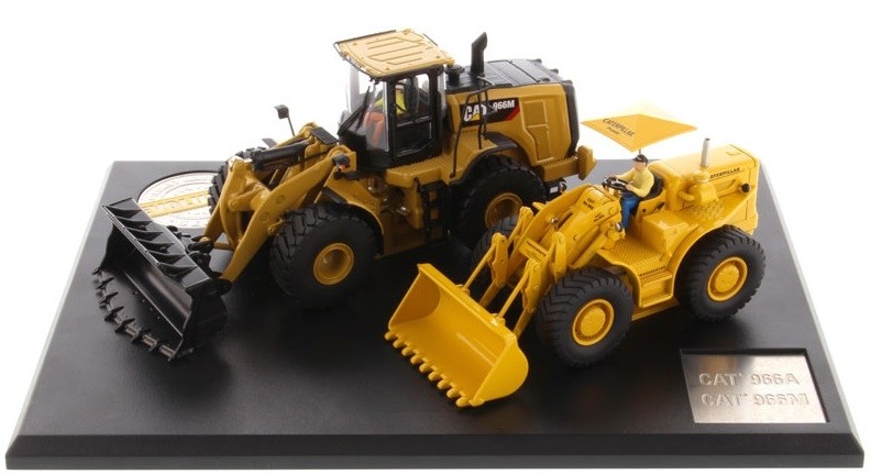 DIECAST MASTERS – Evolution Series Set with Two CATERPILLAR Loaders the…