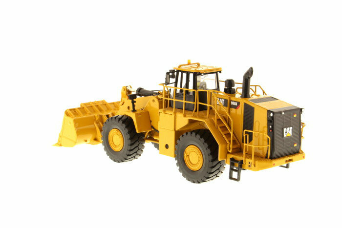 CAT 988K Wheel Loader w/ Operator t1:50 Model – Diecast Masters – 85901