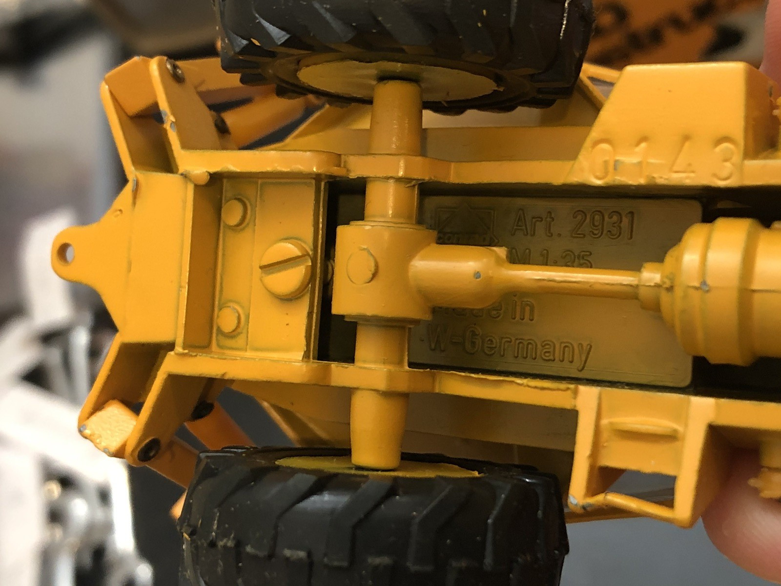 Conrad #2931 CASE 580D Construction King Backhoe Loader Diecast Model – 1:35