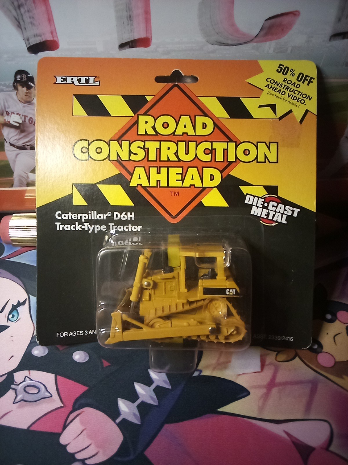 Ertl Die-Cast Road Construction Ahead Caterpillar D6H Tractor – NIP
