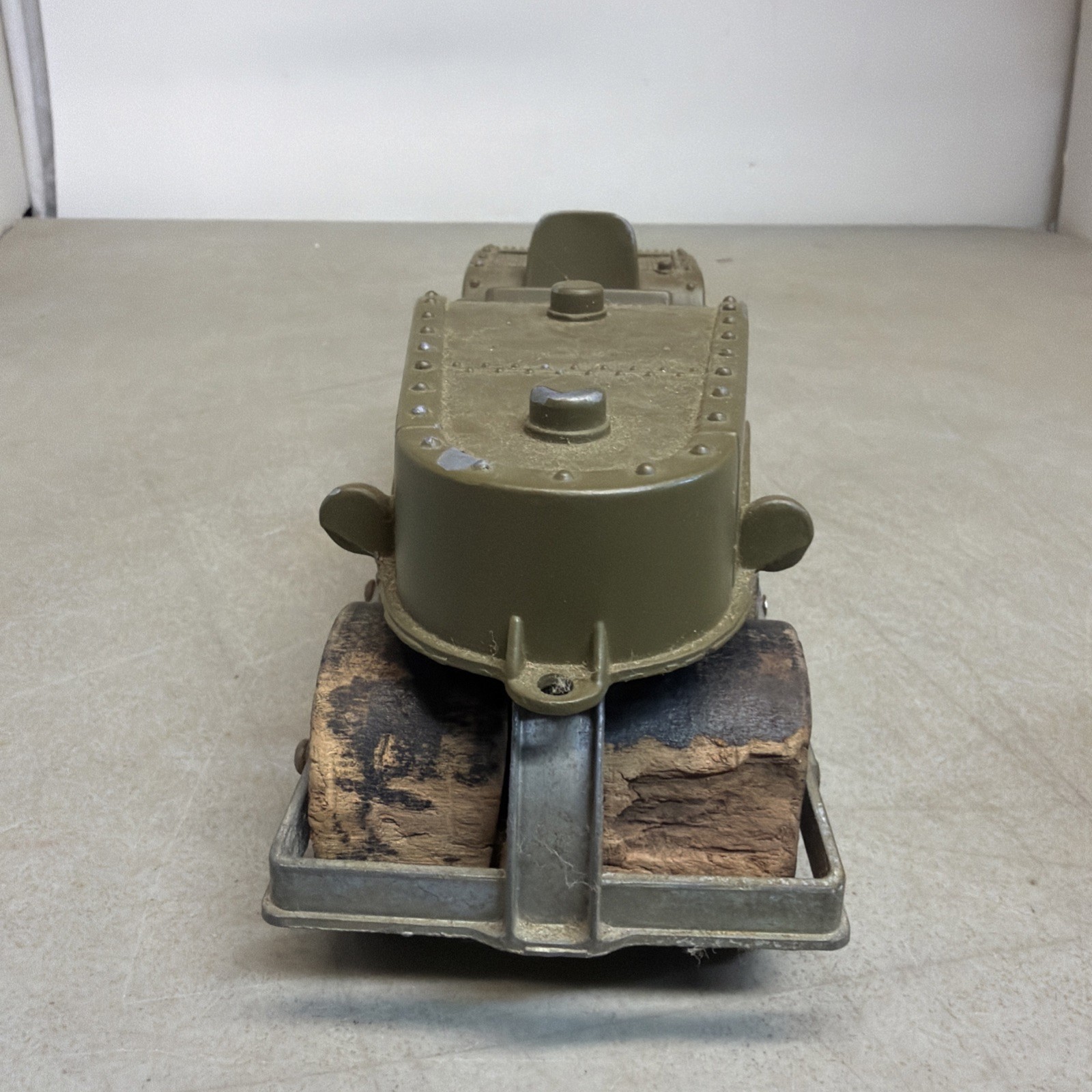 VINTAGE HUBLEY KIDDIE TOYS MILITARY ASPHALT ROLLER Die Cast 10” Long Green Army