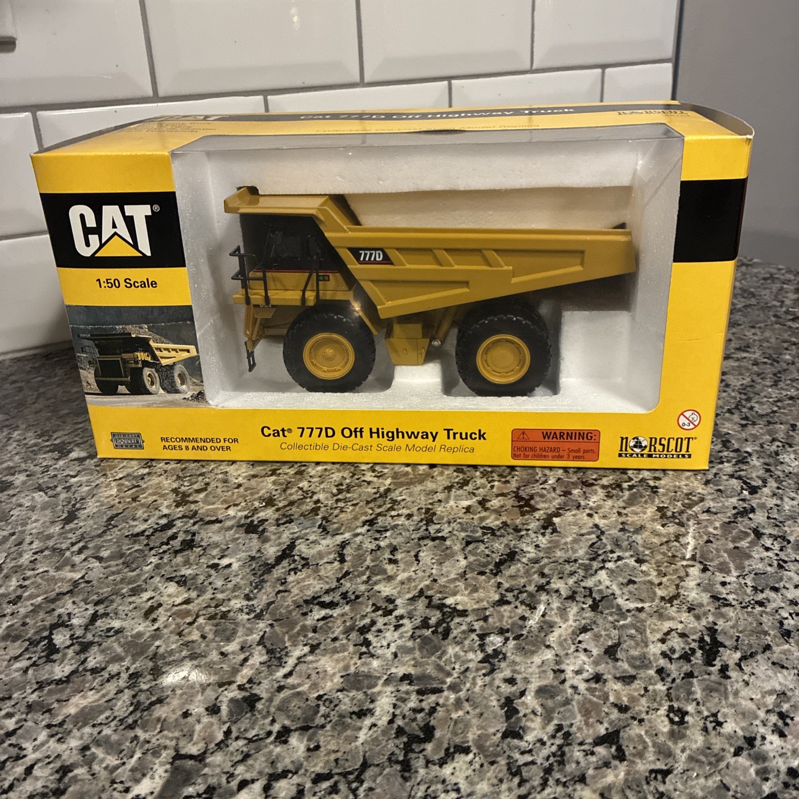 Norscot CAT 777D Off Highway Truck #55104 1:50 Scale Die-Cast