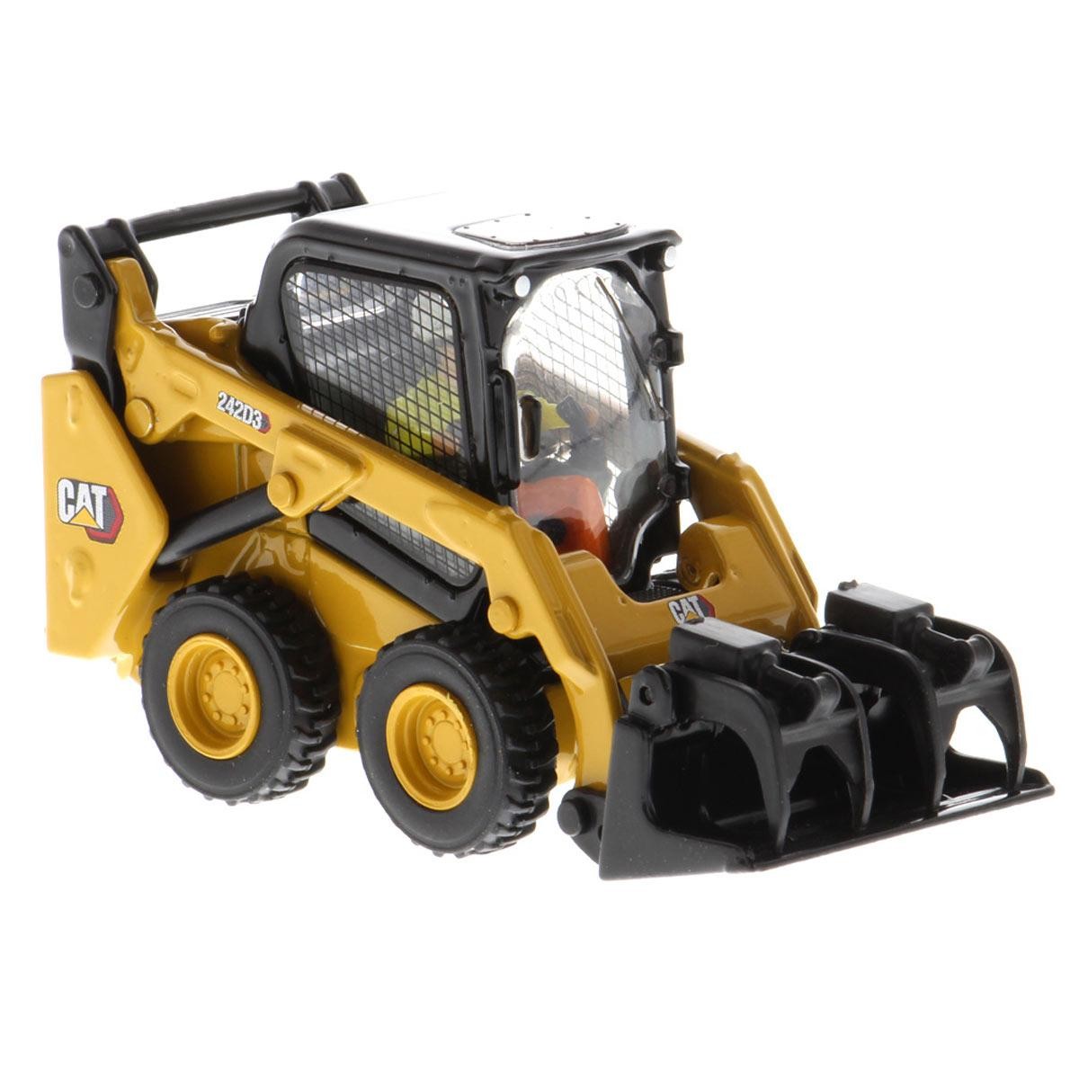Diecast Masters 1/50 CAT 242D3 Skid Steer Loader w/ accessories 85676