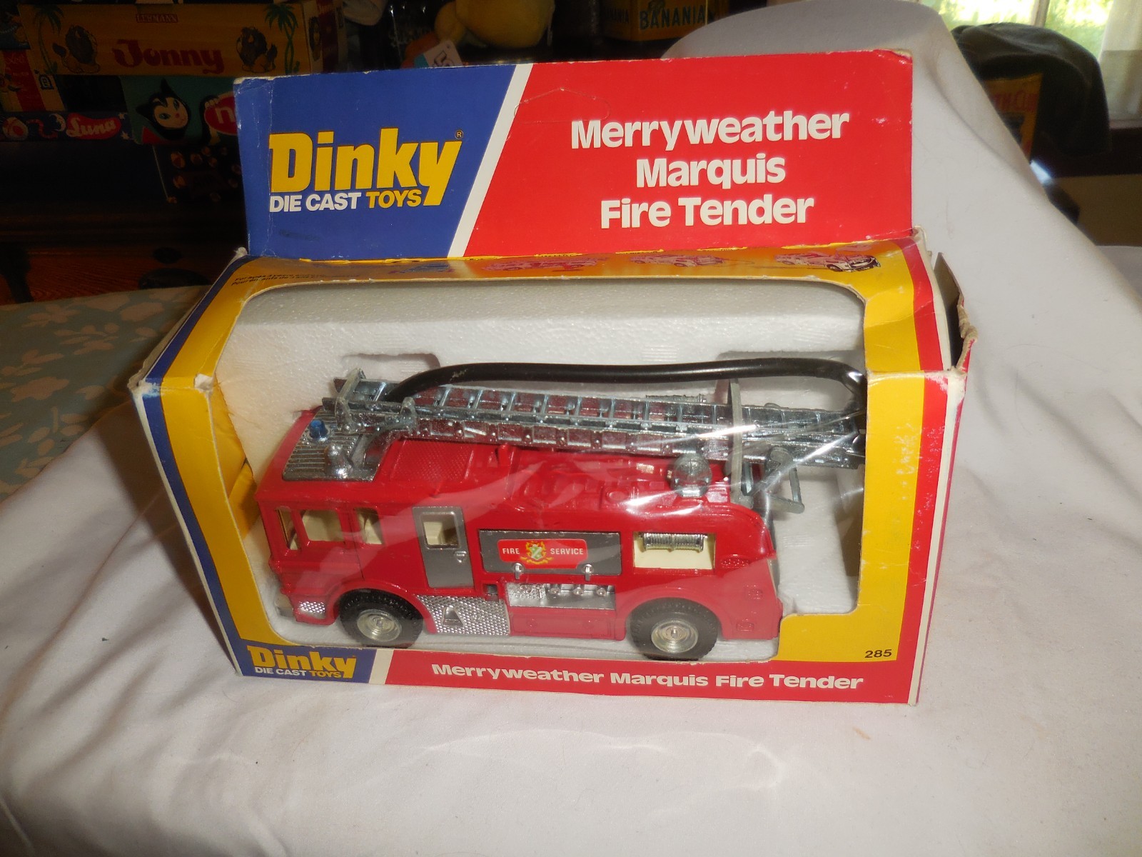 Vintage Dinky #285 Merryweather Marquis Fire Tender 1978