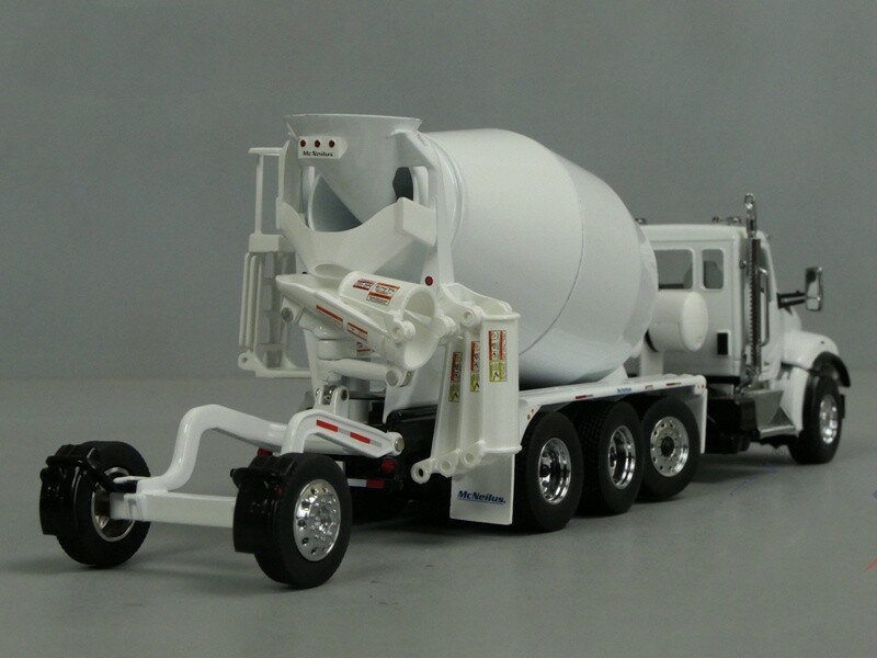 1:50 DM T880SFFA MC Cement Mixer Truck Construction Machine Diecast Model Toys