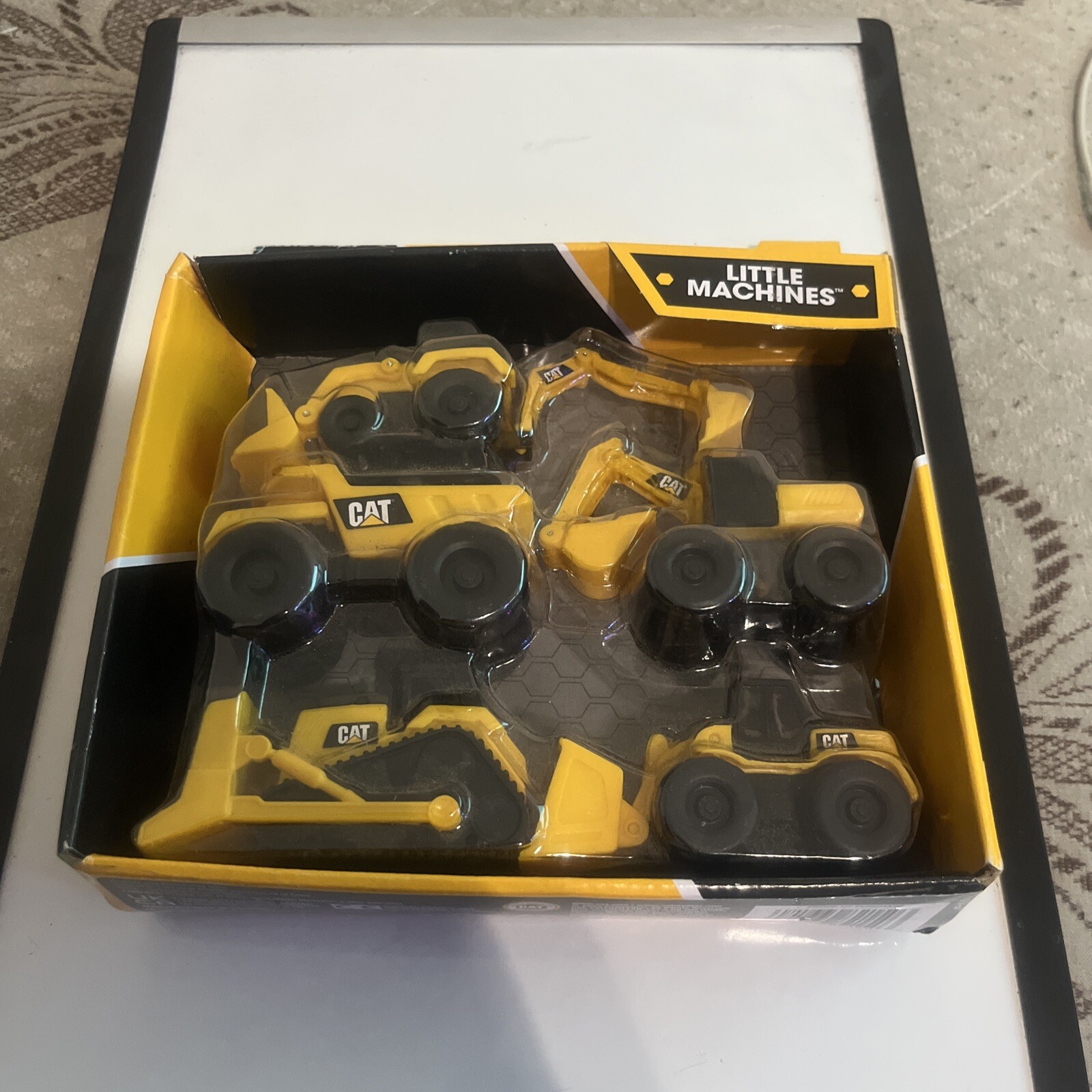 CAT Little Machines Used 3+ Year Old Funrise Caterpillar 2022