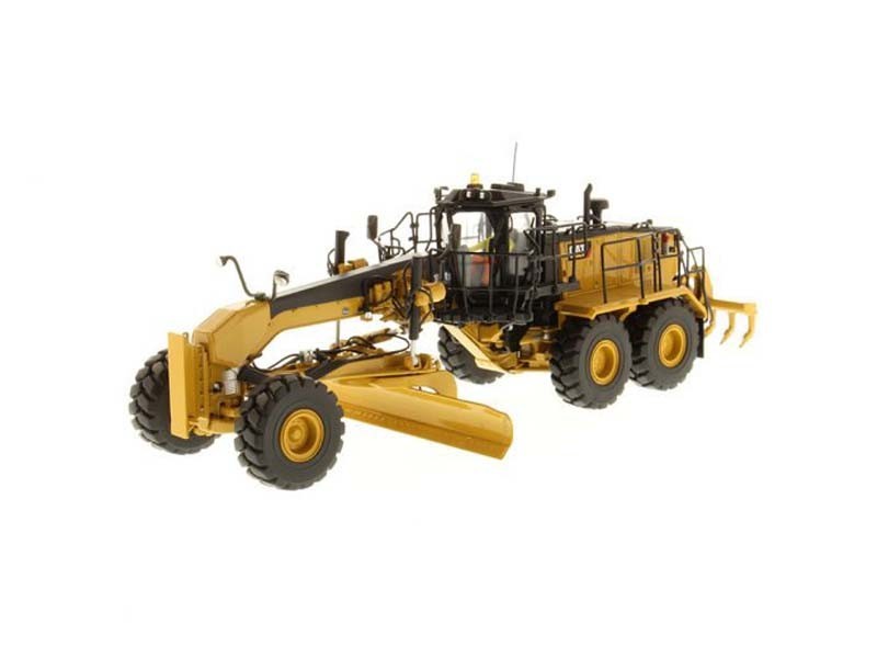 CAT 18M3 Motor Grader 1:50 Scale Model – Diecast Masters 85521