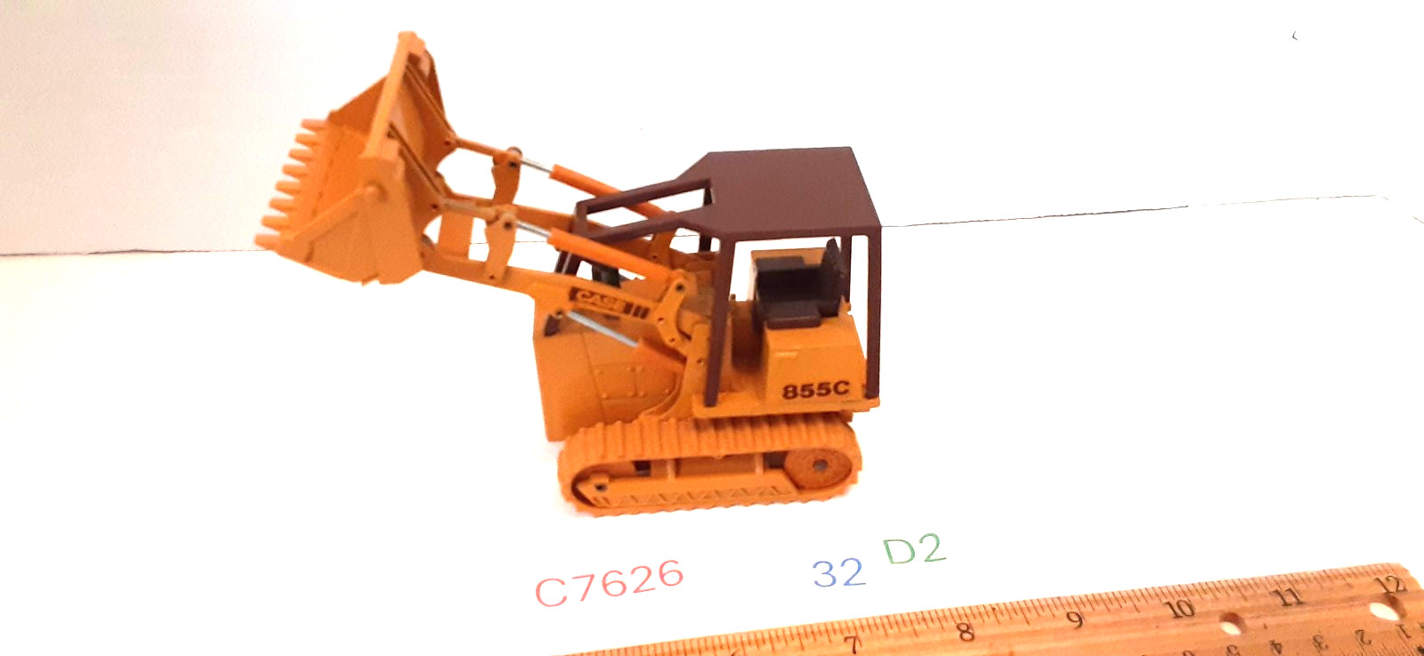 Case 855C Track Loader – ROPS – 1:35 – NZG #208 – Mint – No Box
