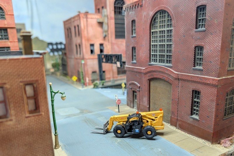 1/87 HO Scale Custom Built Xtreme Telehandler. 3D Printed Resin Model