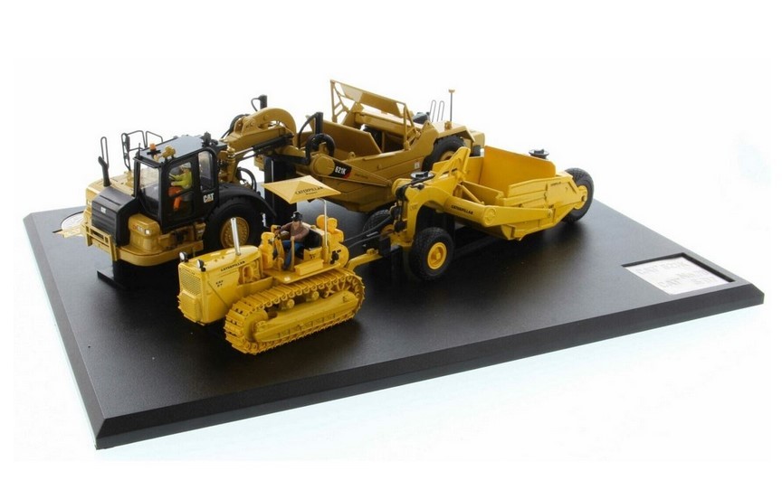 DIECAST MASTERS,Scraper evolution series CATERPILLAR 621K and D7 Ttw N 70, 1/…