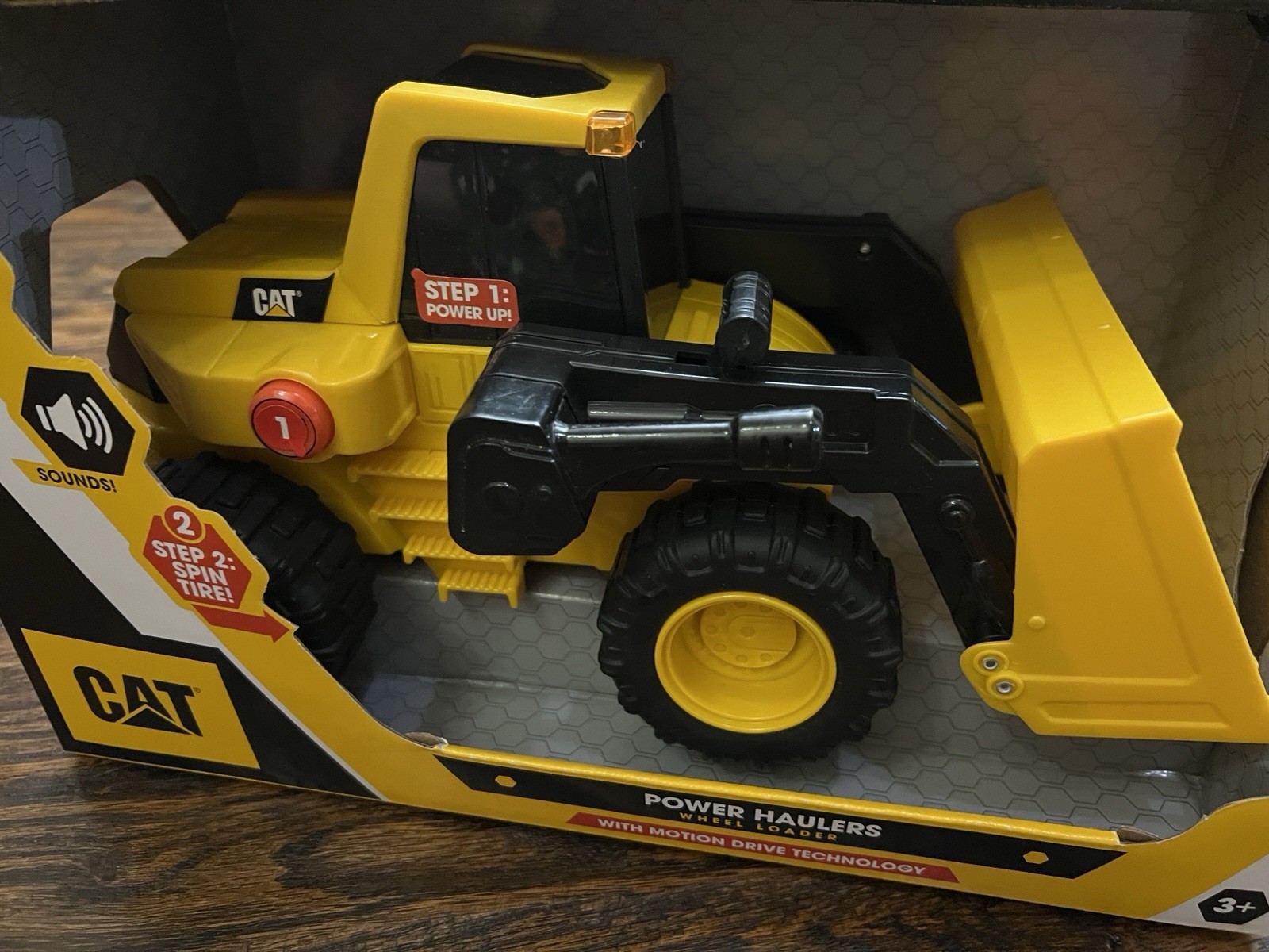 CAT Construction Toys, CAT Construction 11.5″ Power Haulers 2.0 Wheel Loader