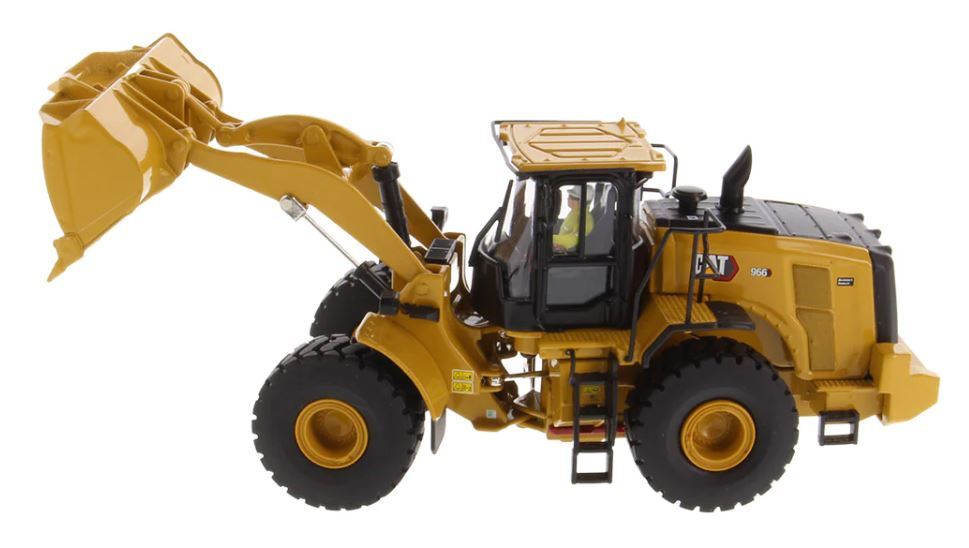 Diecast Masters 85686 Cat 966 Wheel Loader 1/50 Scale Diecast Model