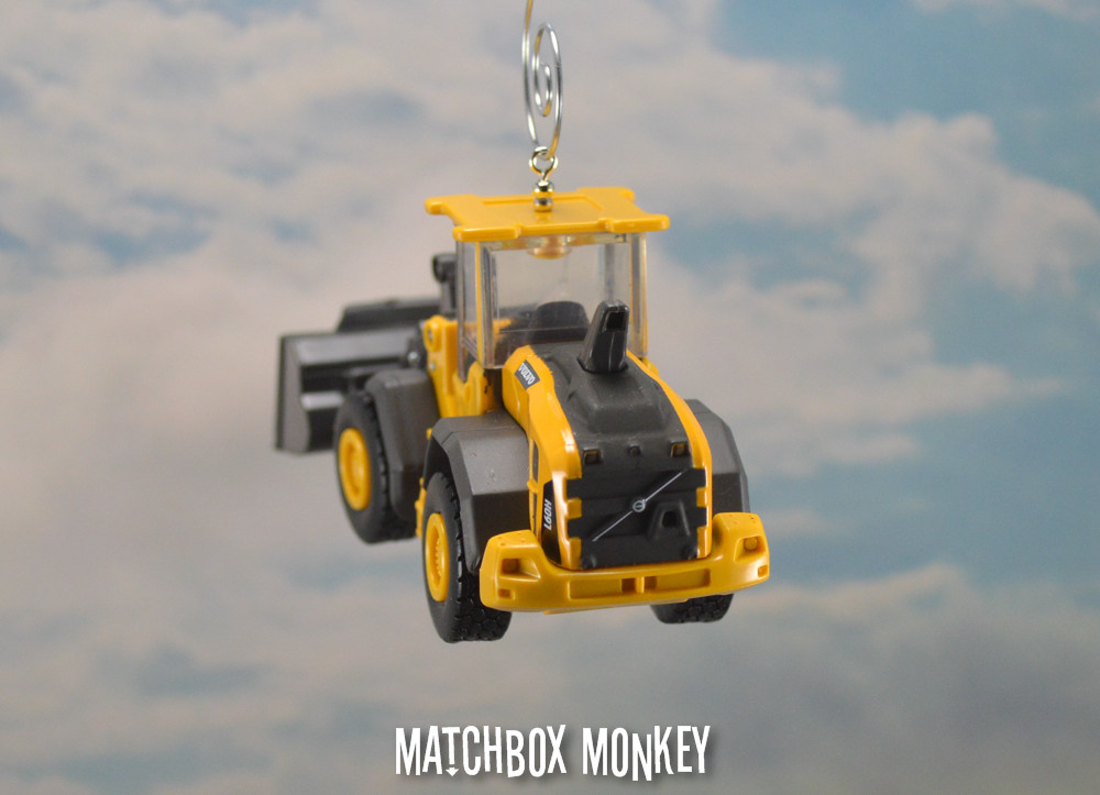 Volvo L60H Front Wheel Loader 1/87 Custom Christmas Ornament Deere CAT Deere