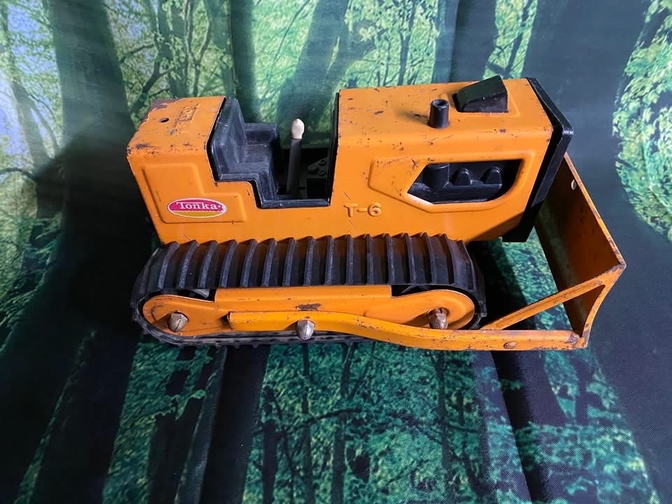 Vintage Tonka T-6 Bulldozer Made In USA