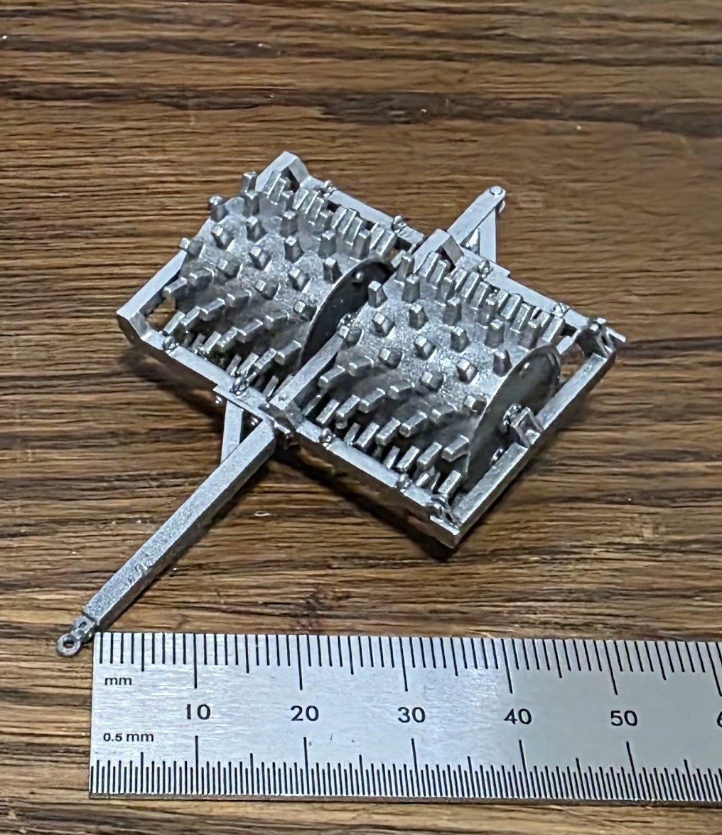 One 1/87 scale sheepsfoot roller! EXCLUSIVE!