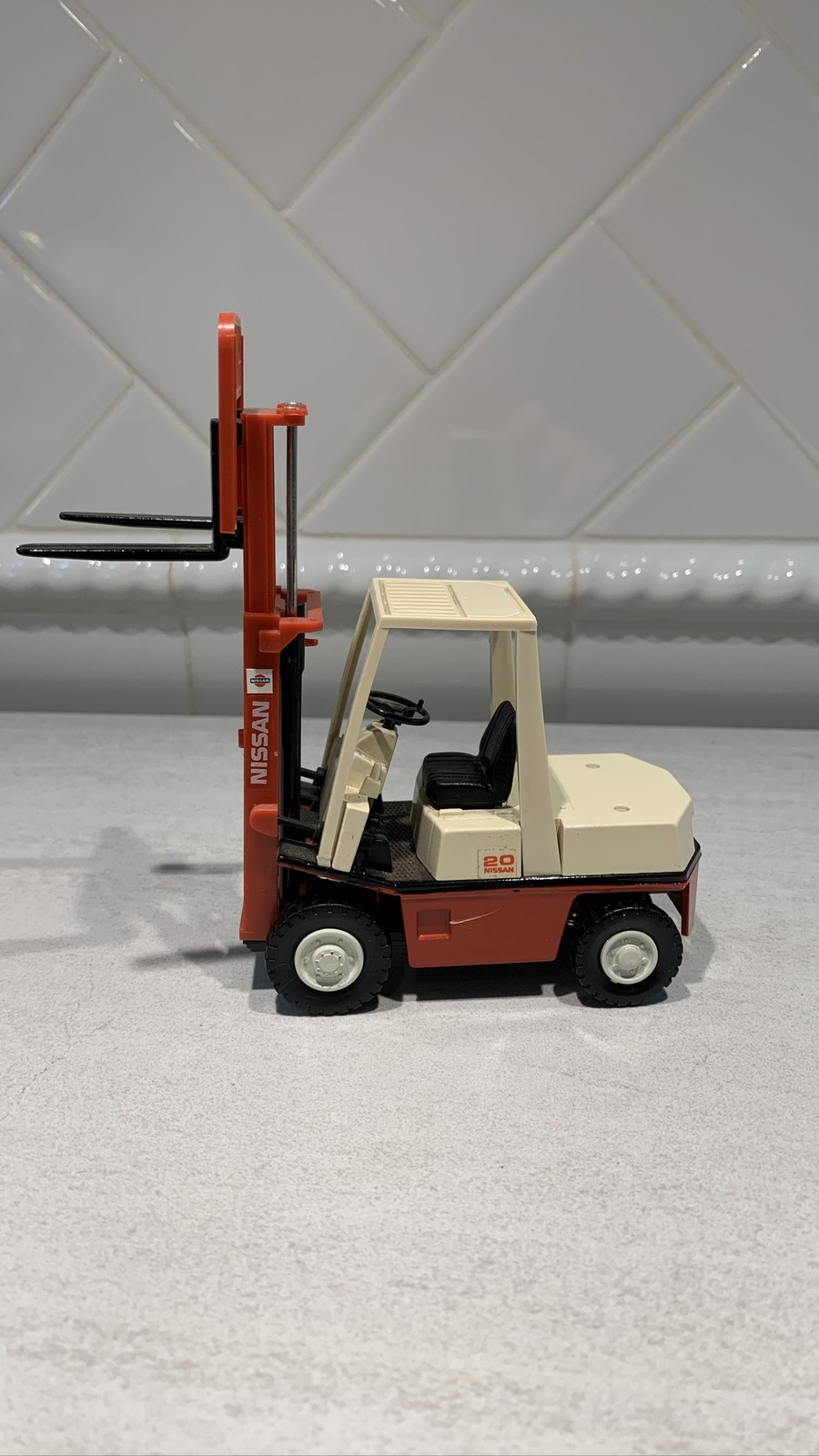 Yonezawa Diapet Nissan 20 Forklift 1/24 Japan Toy