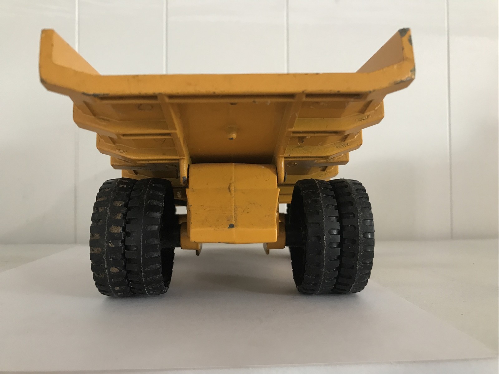 Played With Ertl 1/25 WABCO Haulpak DumpTruck Construction Toy USA Vintage Model