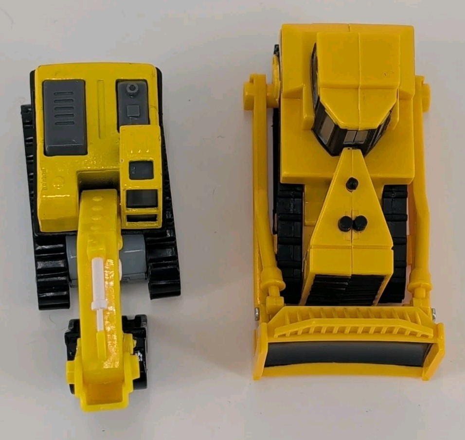 Caterpillar Mini CAT Construction Trucks Machine Plastic 3.50 in Yellow Lot of 6