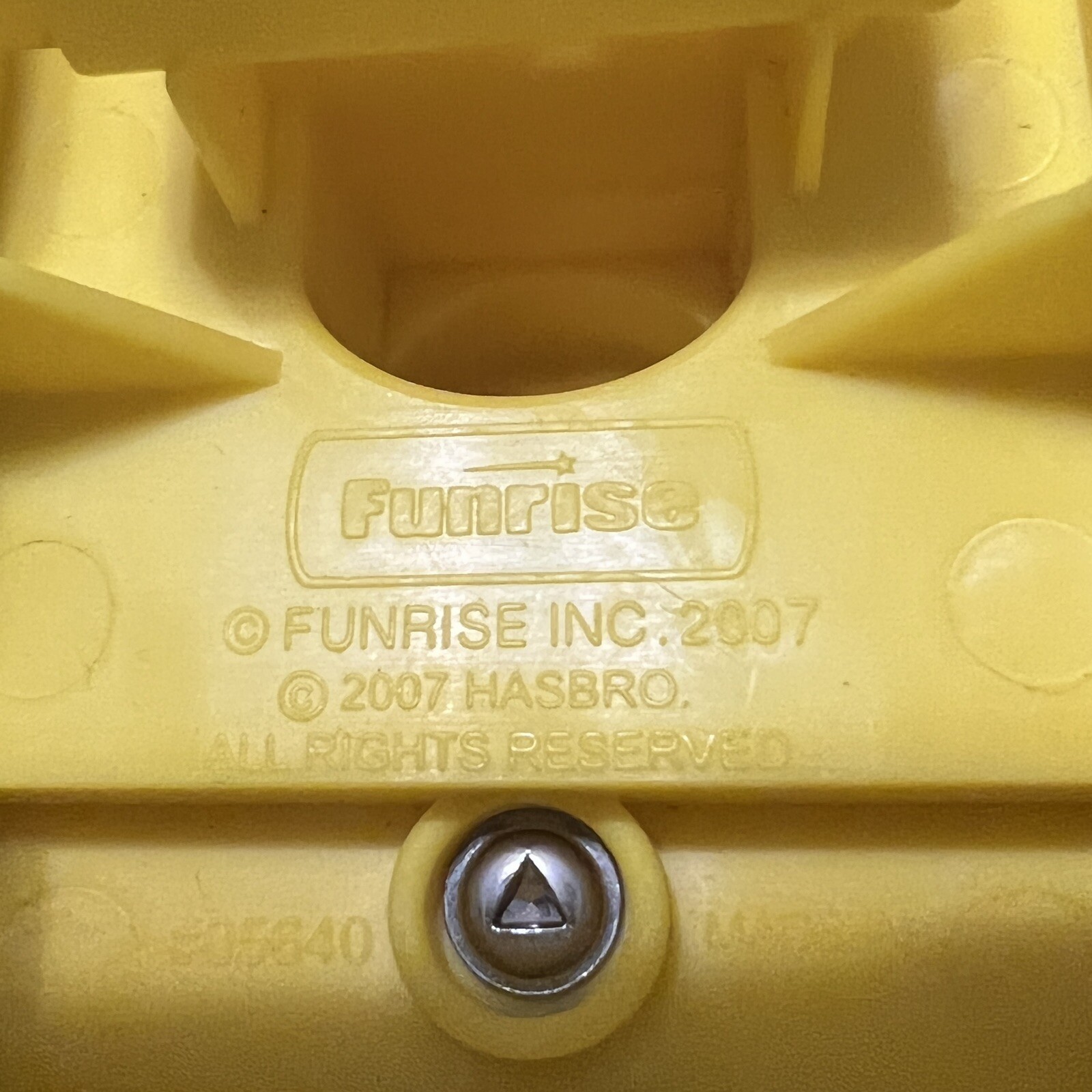 Tonka 2007 Hasbro 5” Wooden Plastic Bulldozer Construction Equipment Funrise Inc