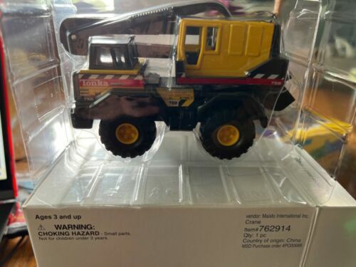 2001 TONKA MIGHTY 758 CRANE 4″ DIECAST CONSTRUCTION VEHICLE #762914 –