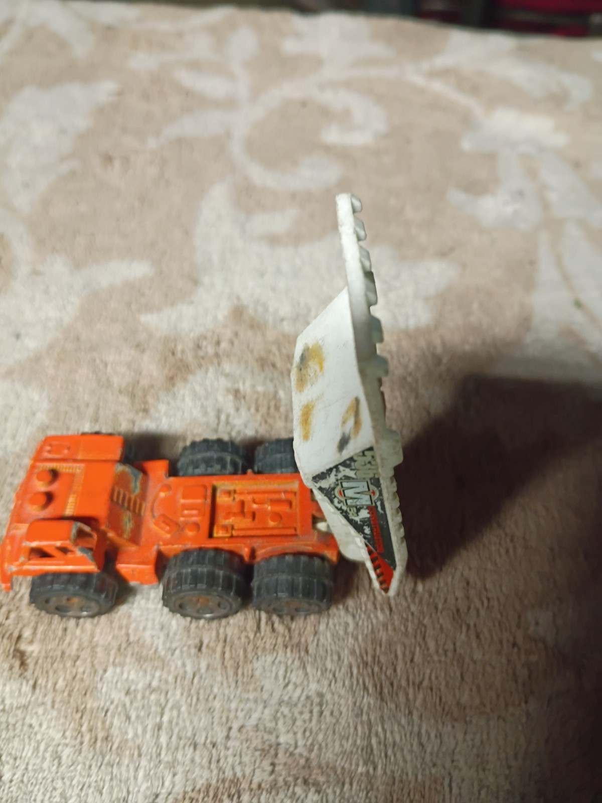 Matchbox 2001 Orange White Construction M-54 536 Dump Truck Diecast Toy Vehicle