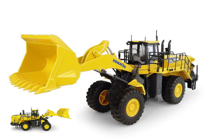 Komatsu WA600-8 Wheel Loader 1:50 Model 8127 UNIVERSAL HOBBIES