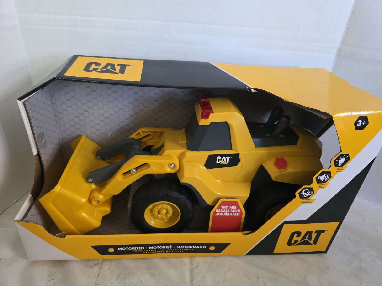 Funrise CAT Motorized Wheel Loader Toy Lights & Sounds Plastic Yellow MPN 82436