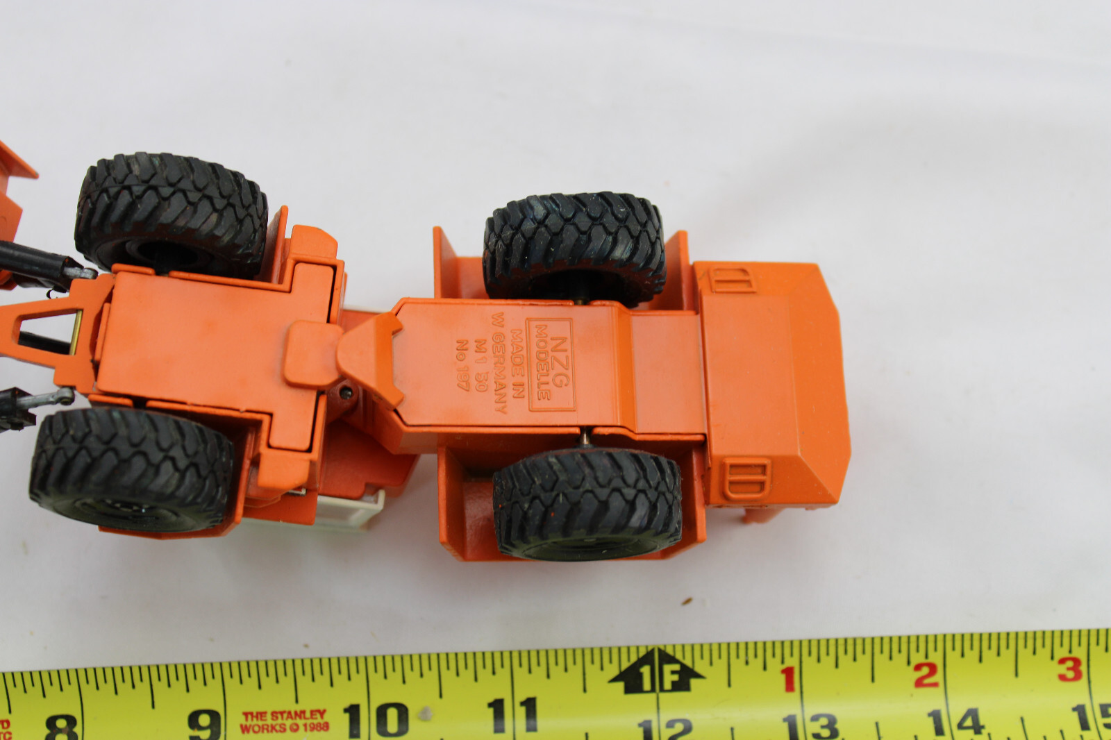 Diecast – NZG 197 – Zettelmeyer Dozer ZD 3000