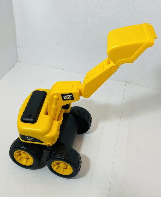cat construction toys