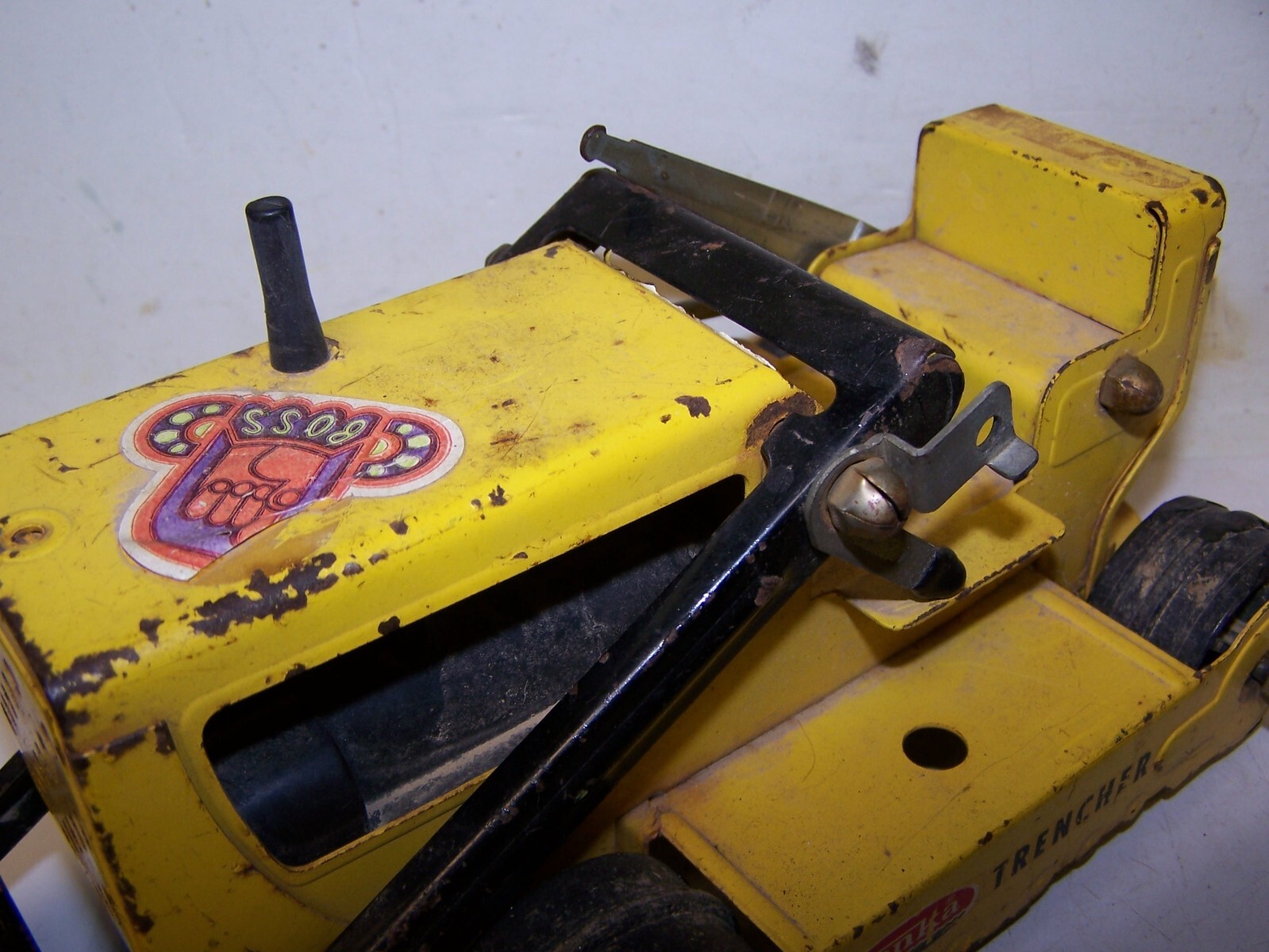 2 Vintage 1960s Tonka Trencher Backhoe Bulldozers TRACK LOADER