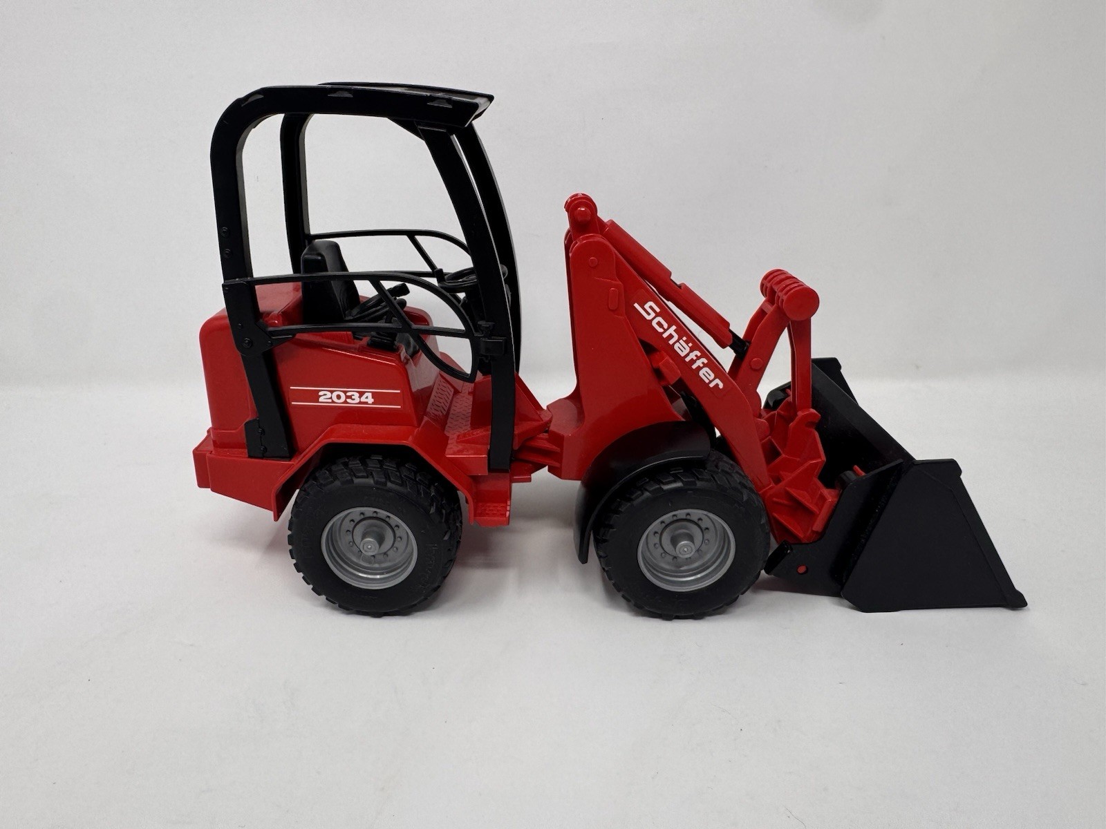 Bruder Schaeffer Compact Loader 2034 Construction Vehicle Toy Germany