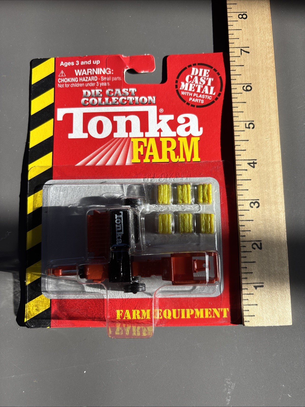 Tonka Farm 1/64 Scale Maisto Orange Rectangular Baler / #15240 / New In Box