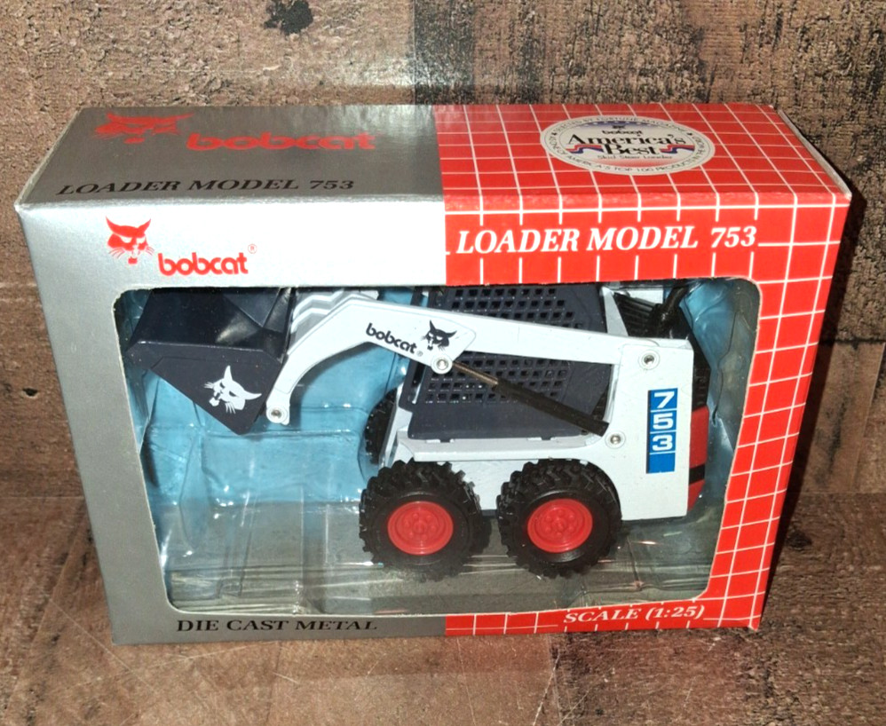 Melroe Company Bobcat Loader Model 753 Scale 1:25 New in Box