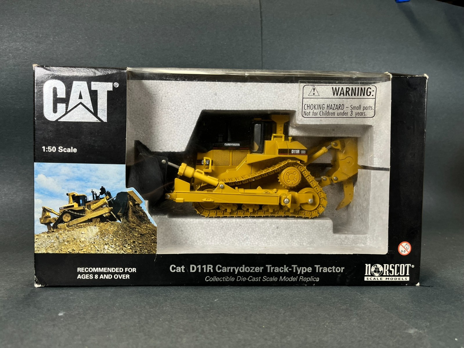 Norscot CAT D11R Carrydozer Track Tractor 1:50 #55070 Metal Tracks Ripper NIB