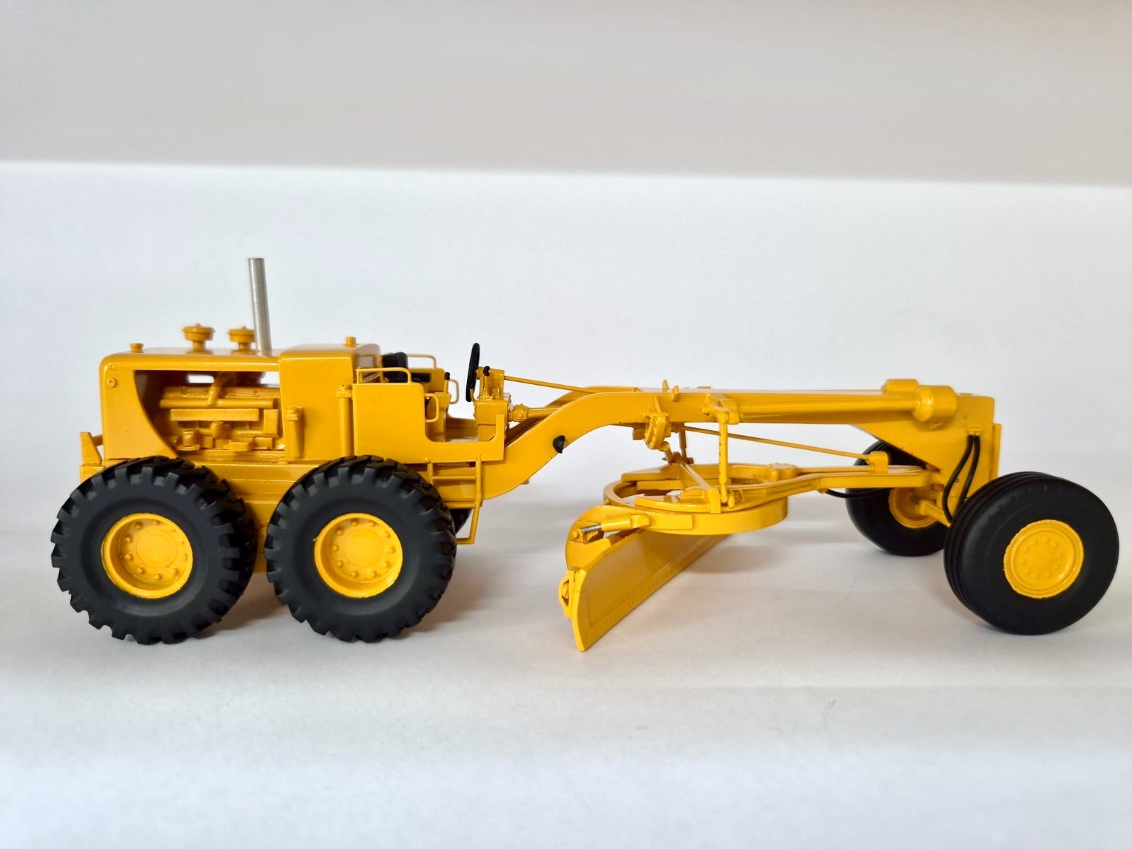 Resin 1/50 CAT Motor Grader no.16 – custom made by Fankit Models