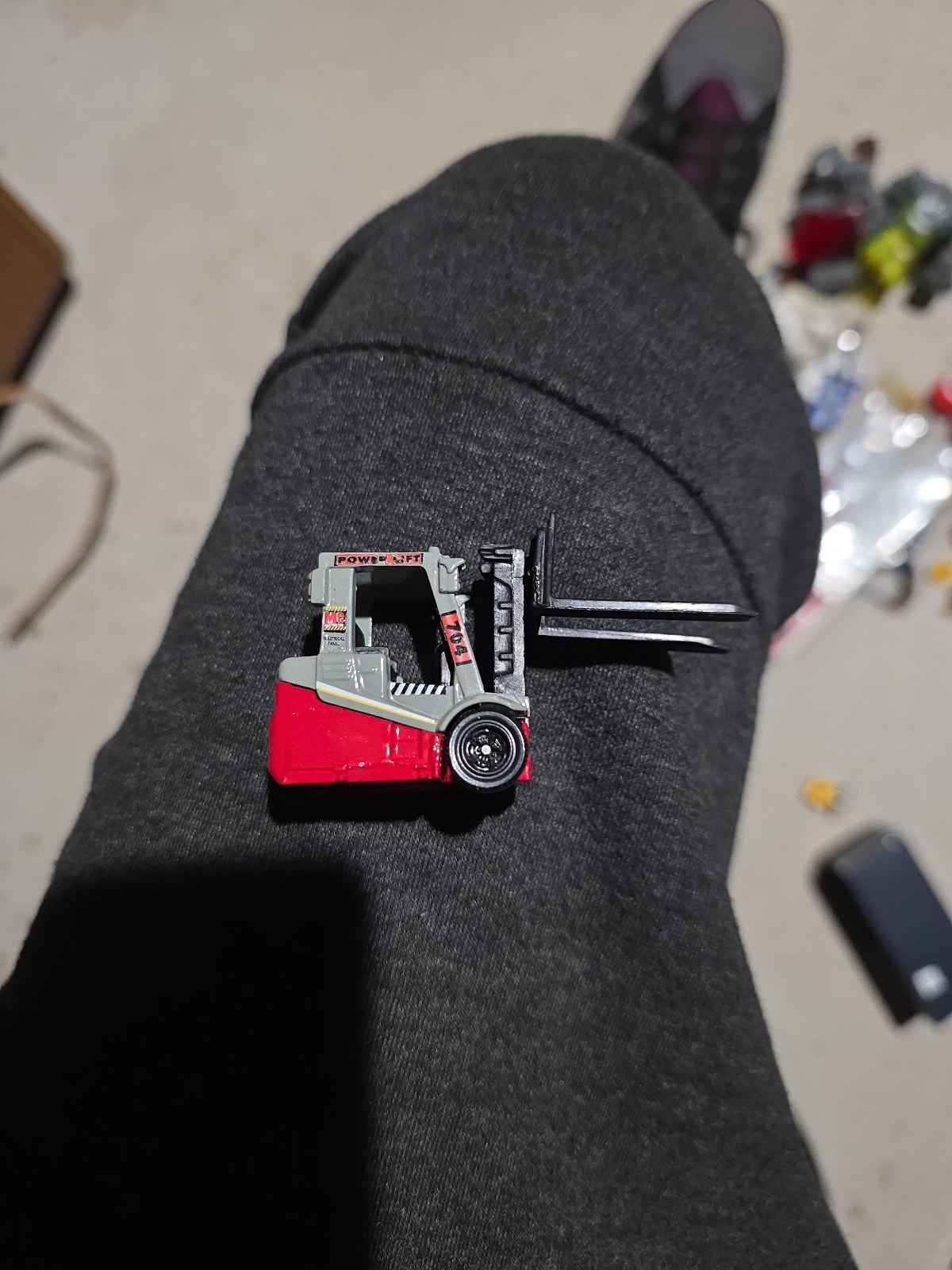 Matchbox Power Lift Forklift Gray Red 1:64 Diecast MB704