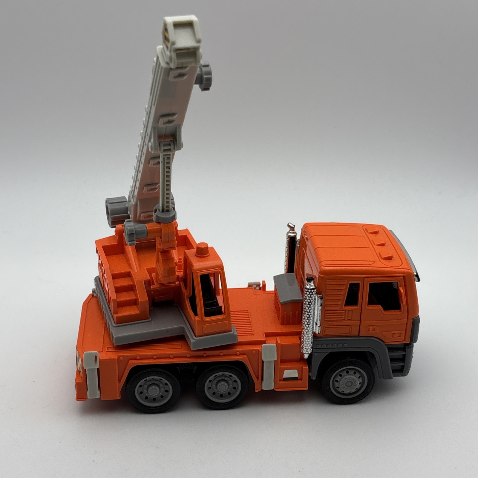 DRIVEN ✅ Battat Toy Crane Truck – Standard Series ✅ Orange Truck W/Sound