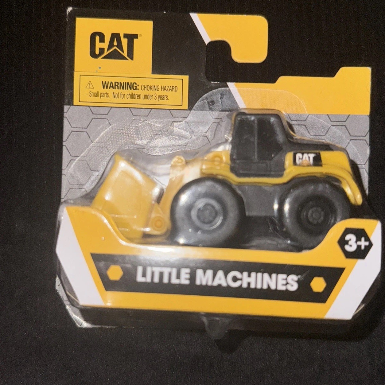 CAT Little Machines Wheel Loader 2024 Caterpillar Inc. New in Package Age 3 & Up