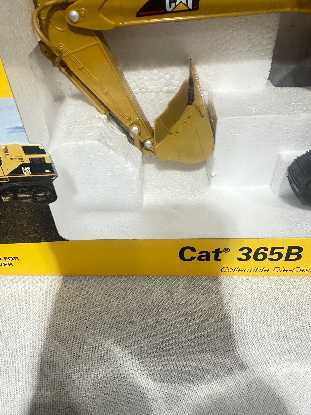 Caterpillar 365B L Excavator By Norscot 1/50th Scale