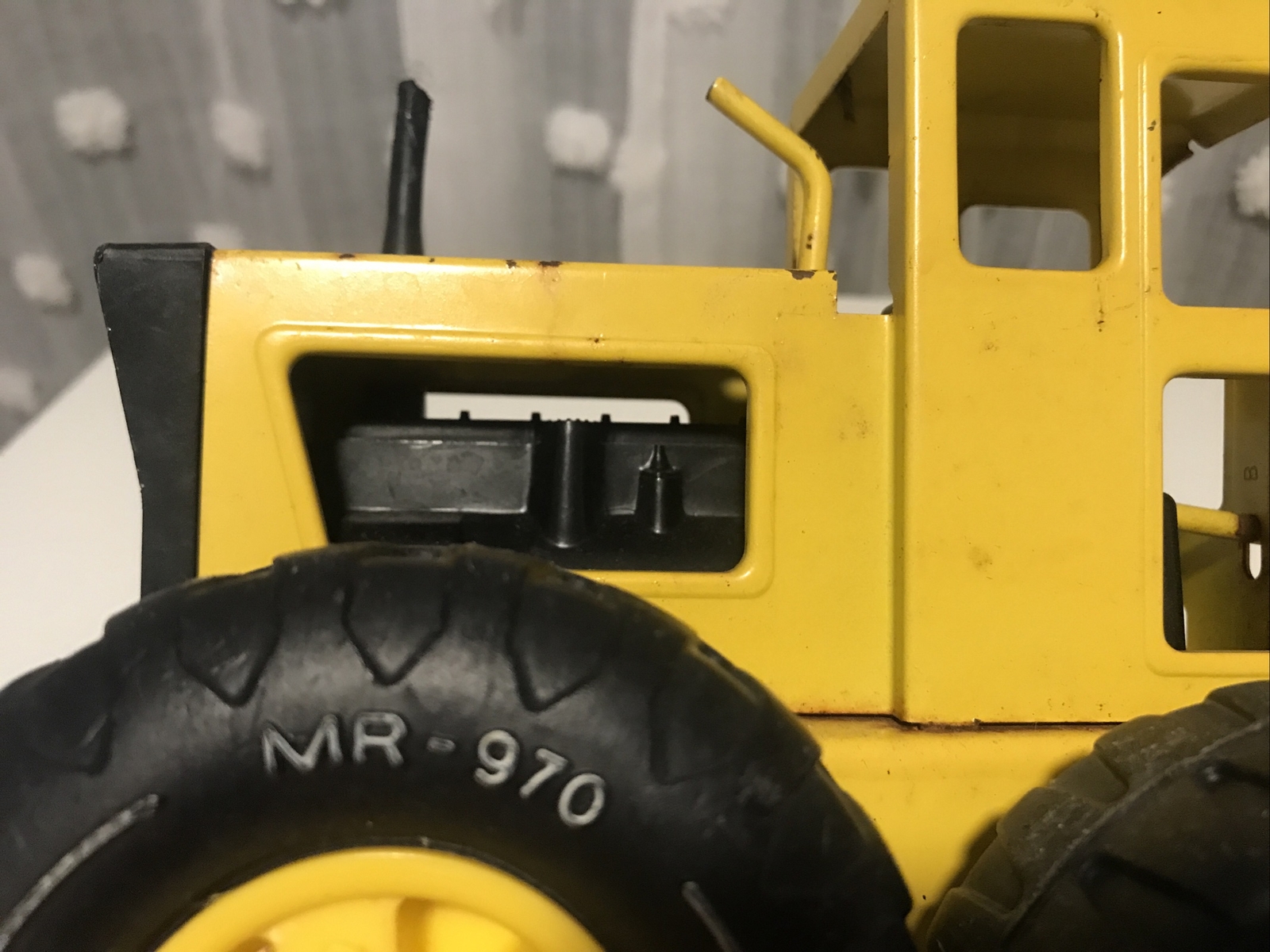 Vintage 70’s TONKA MR-970 Road Grader Metal Yellow Construction Toy Vehicle 18”