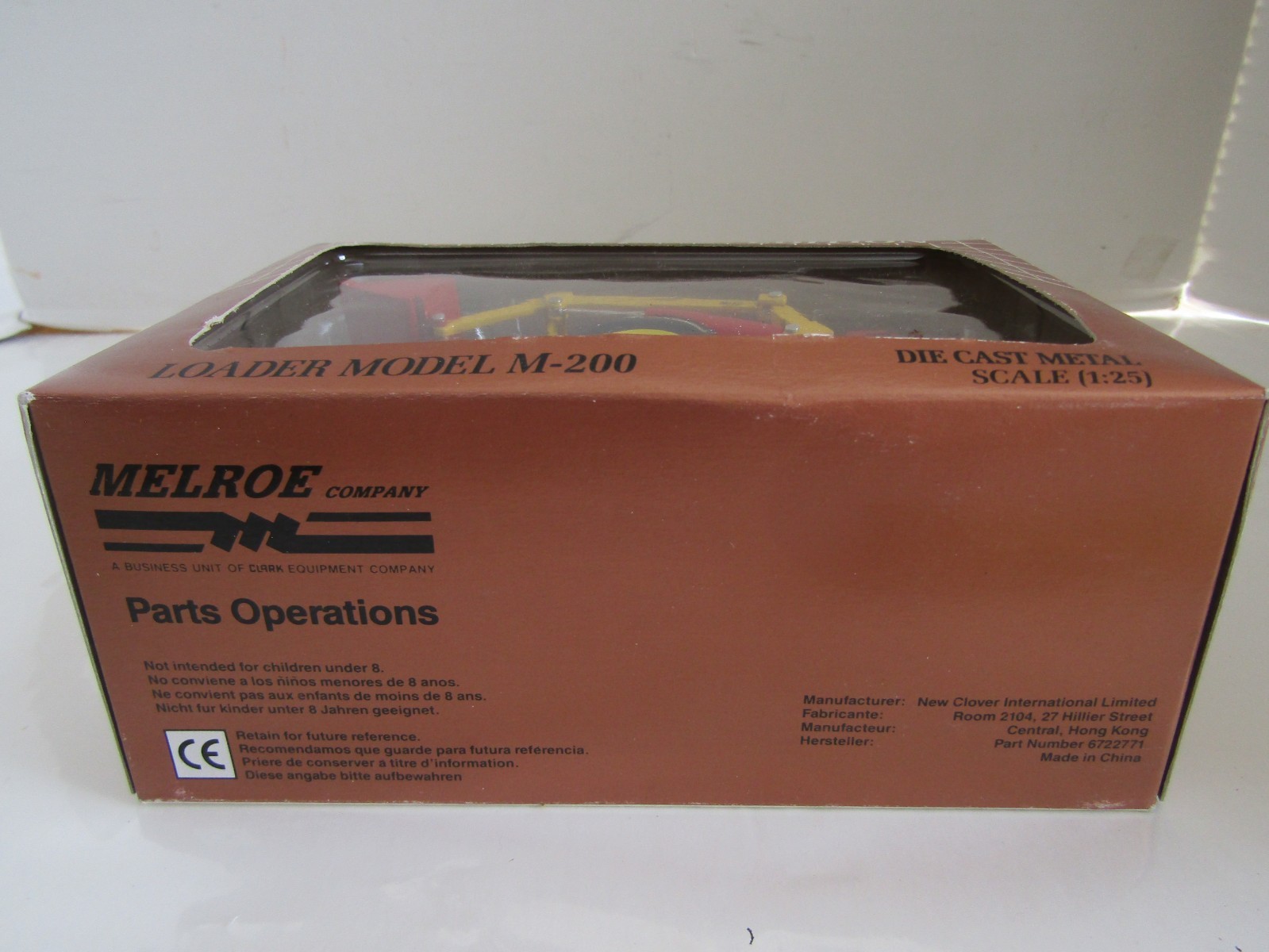 DIECAST TRUCK CONSTRUCTION BOBCAT LOADER M-200 MELROE COMPANY 1:25 SCALE