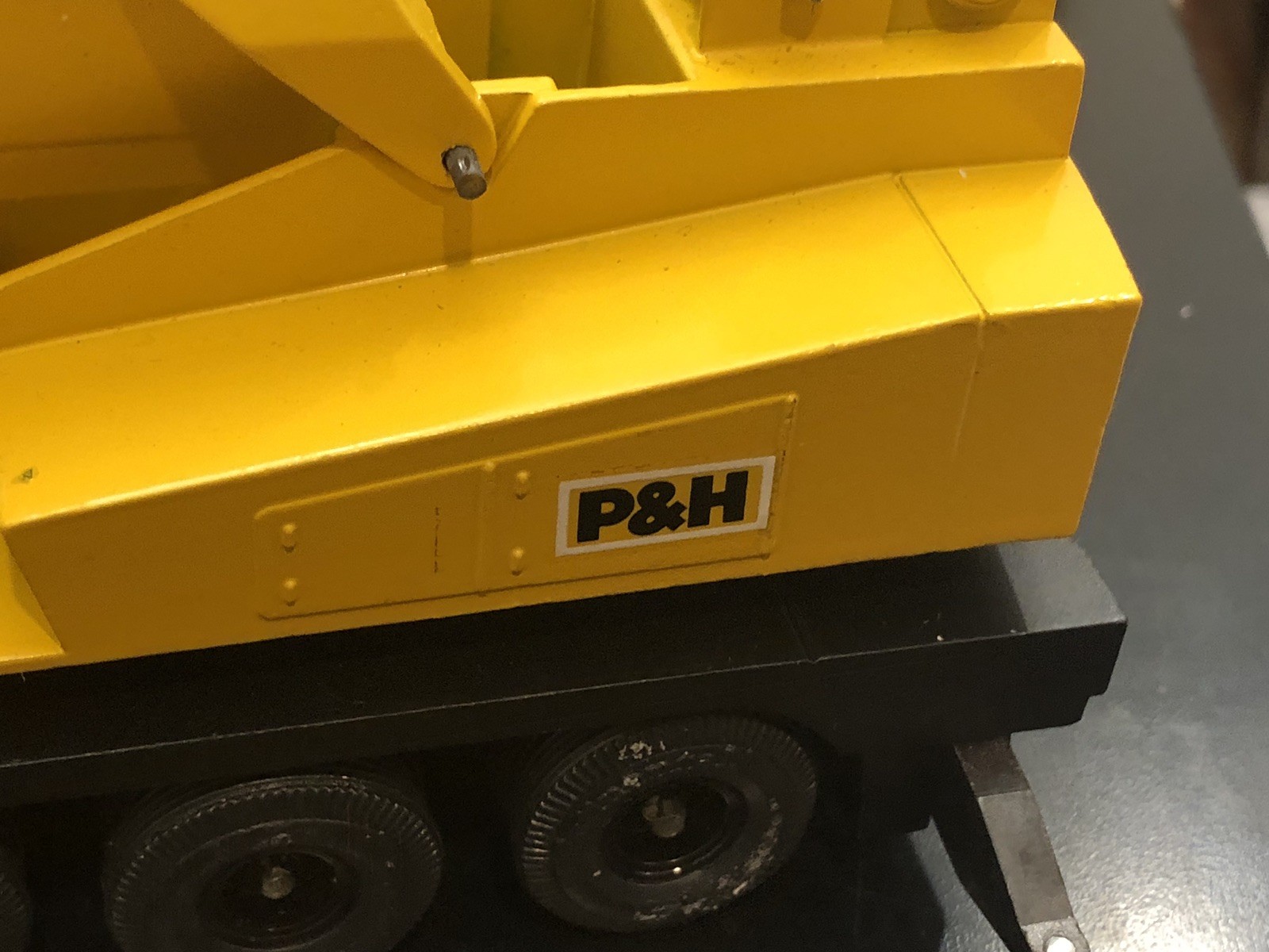 Gescha #3071 P&H T-1300 Hydraulic Truck Crane Diecast Model Boxed – Scale 1:50
