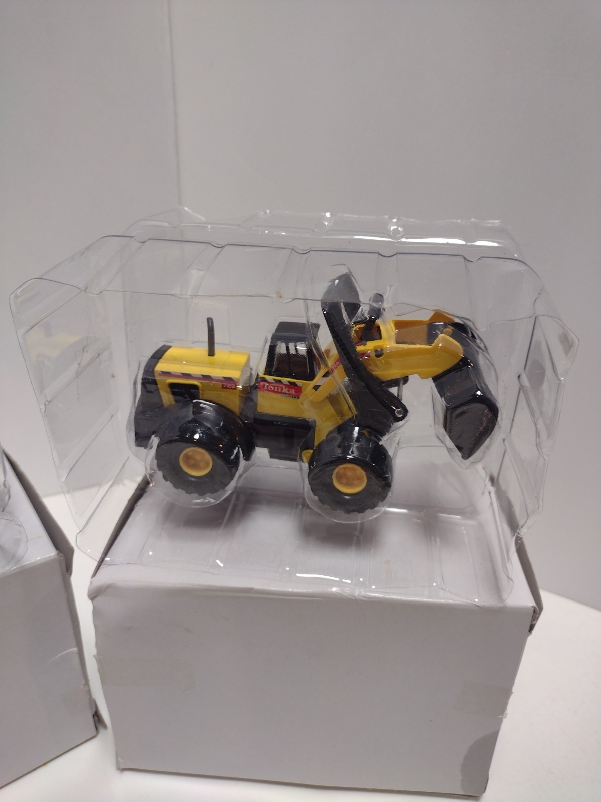 3 Tonka Trucks Backhoe Dump Truck Bull Dozer 2001 Maisto Hasbro Diecast Open Box