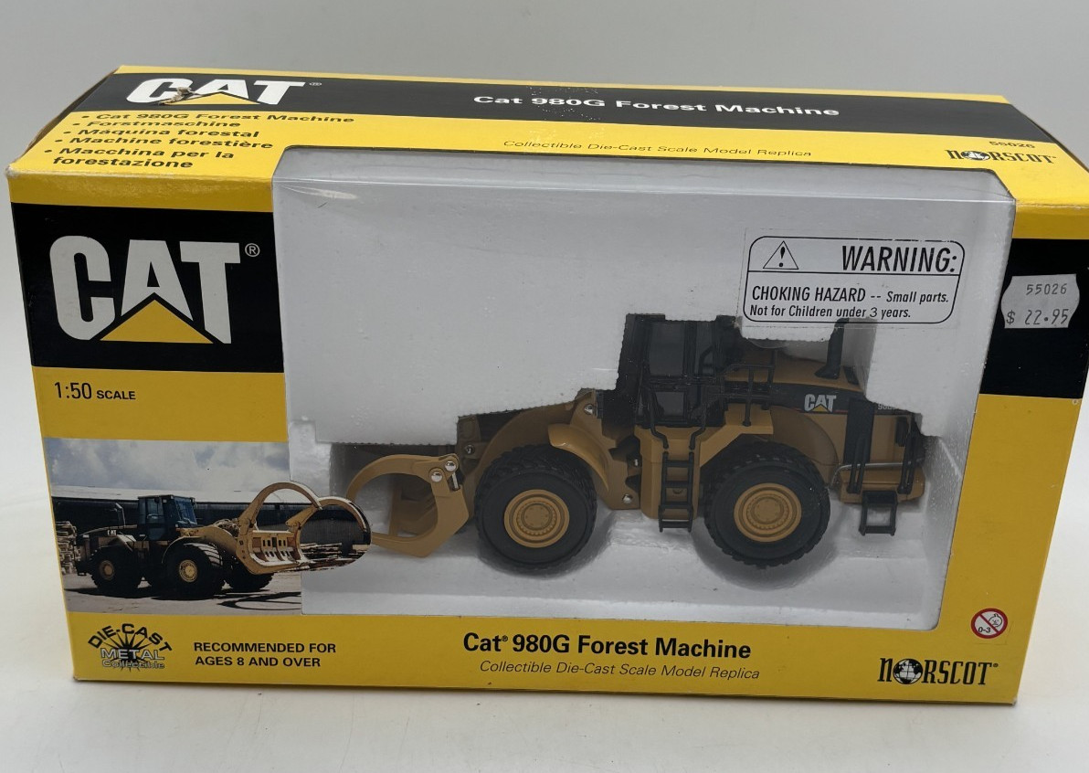 Norscot Cat 980G Forest Machine #55026 Die Cast Model 1:50 New in Box